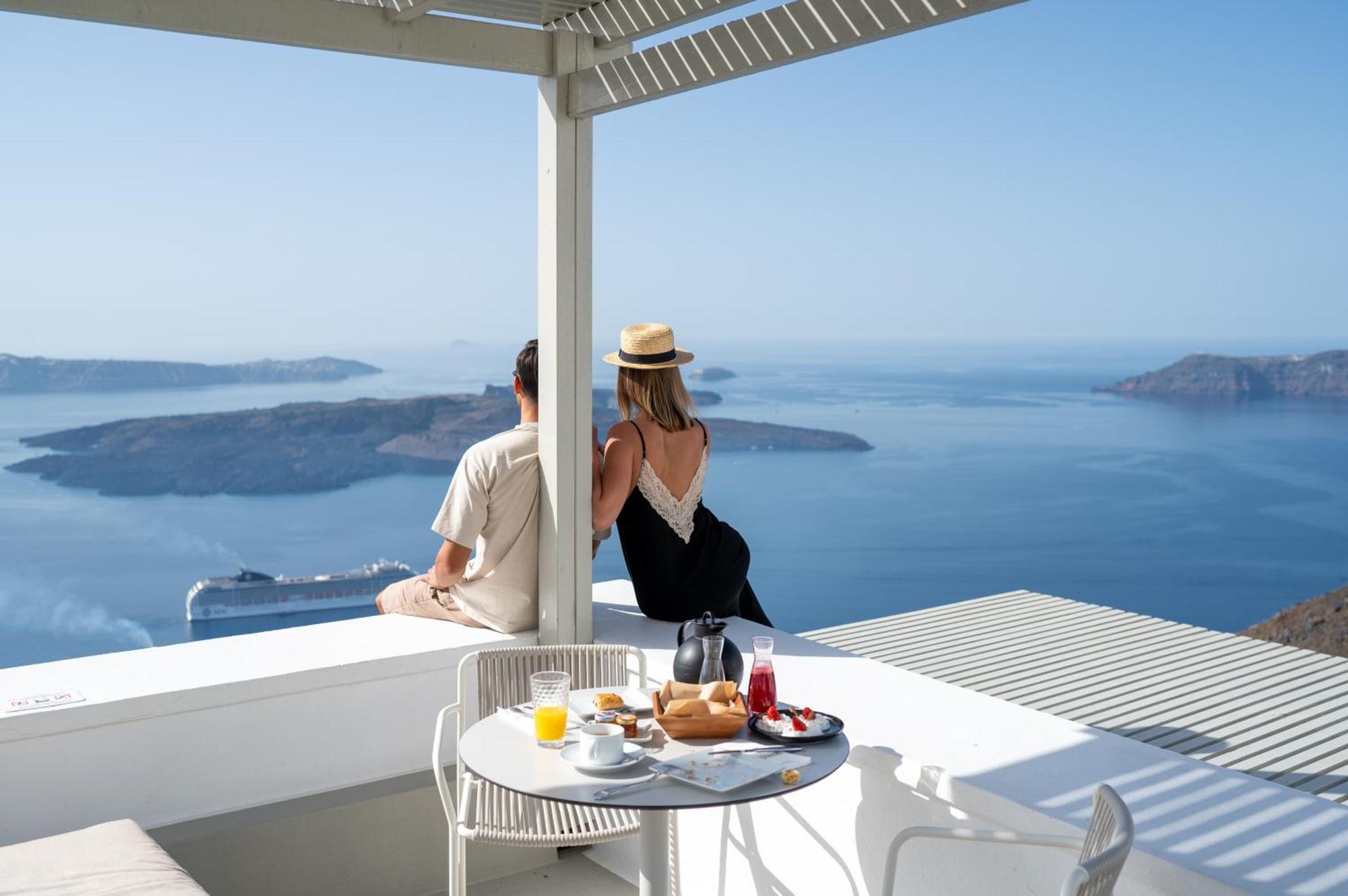 Iconic Santorini, A Boutique Cave Hotel By Sandglass Imerovigli  Exterior photo