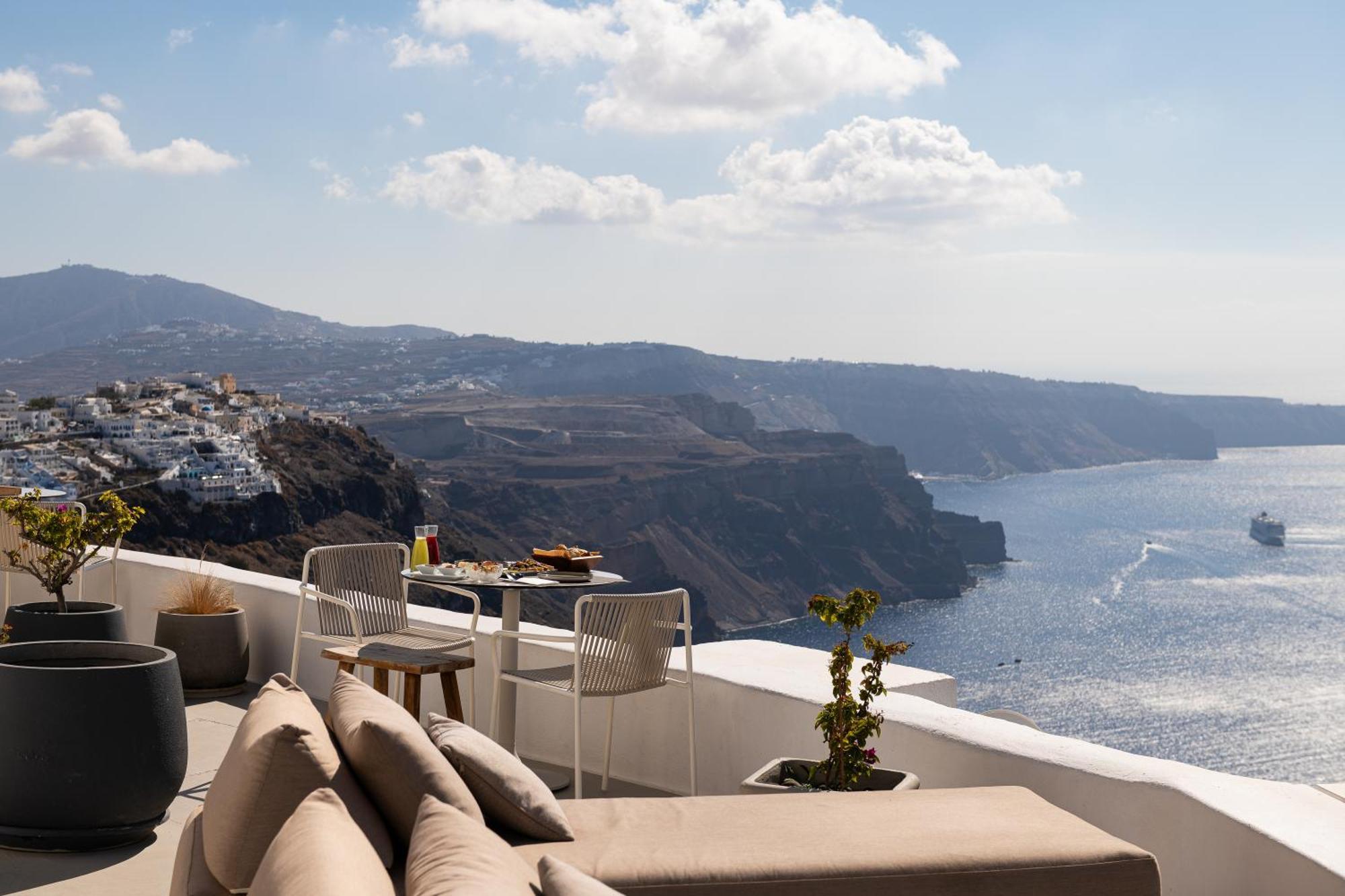 Iconic Santorini, A Boutique Cave Hotel By Sandglass Imerovigli  Exterior photo